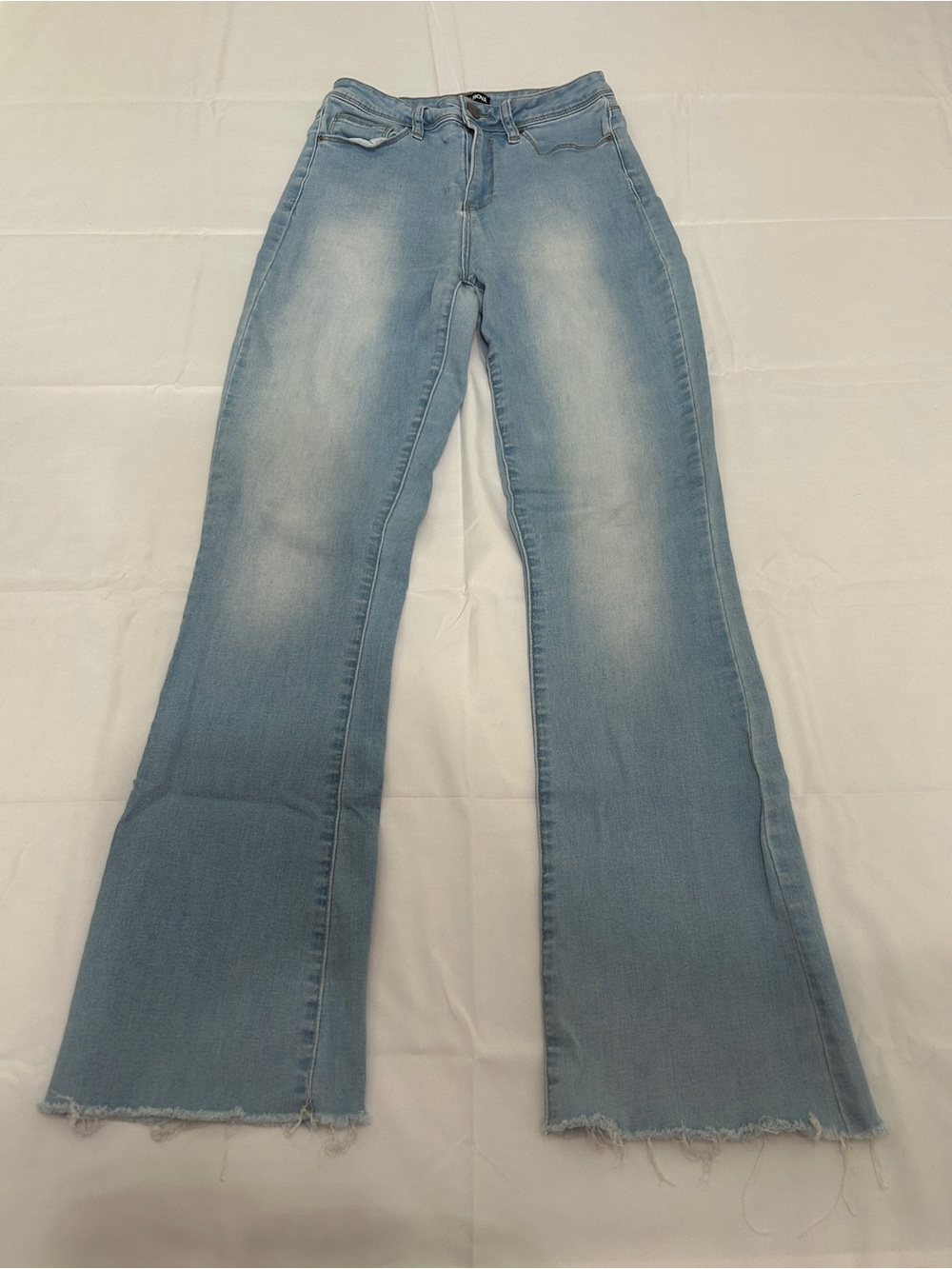 Women’s Fashion Nova Light Wash Flare Jeans Size 7 Raw Hem Stretch Denim